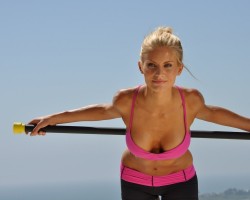 5 min Beginners Workout – Get Lean, Strong Legs Faster