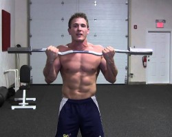 Two Reasons Why Your Biceps Won’t Grow!